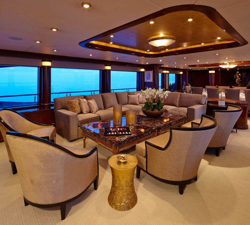 ZOOM ZOOM ZOOM Yacht Charter Details, Trinity | CHARTERWORLD Luxury ...